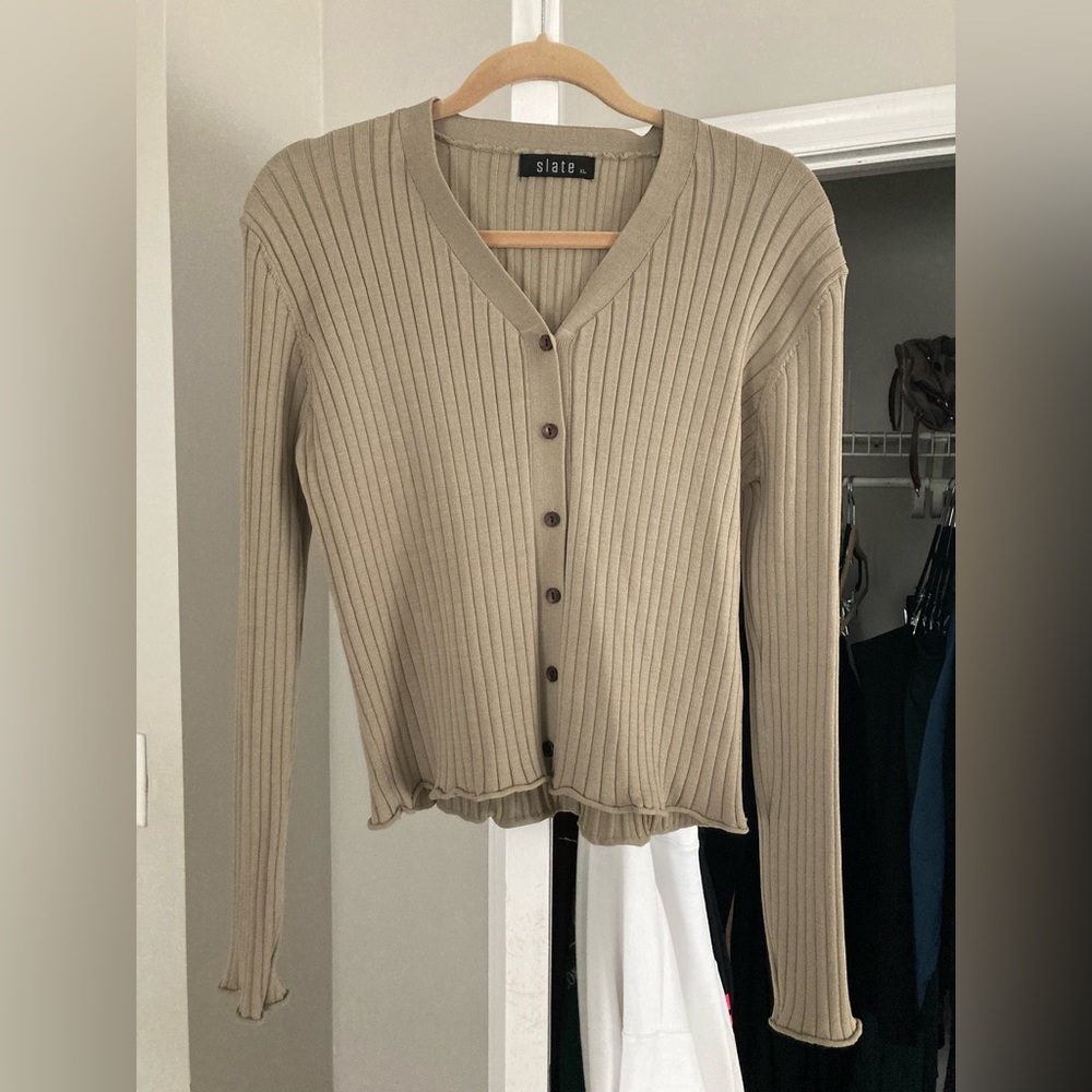 V neck light olive green cardigan. Size XL. Runs small.